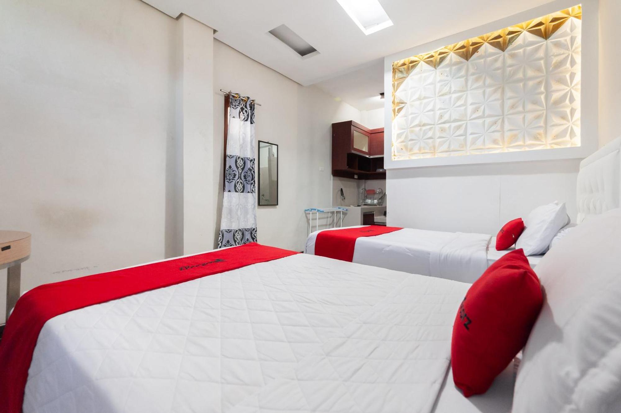 Reddoorz Syariah Near Pasar Aceh Shopping Centre Hotel 2*